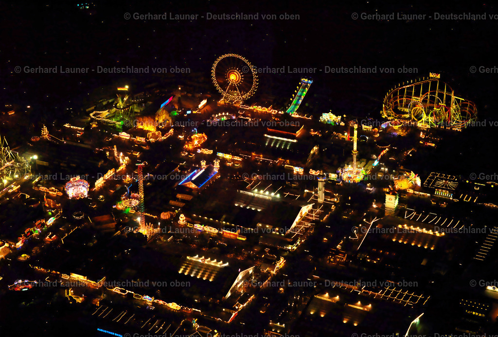 2783053 | Das Oktoberfest in München (mundartlich Wiesn) ist das größte Volksfest der Welt. Hier sieht man das Volksfest bei Nacht in voller Beleuchtung.