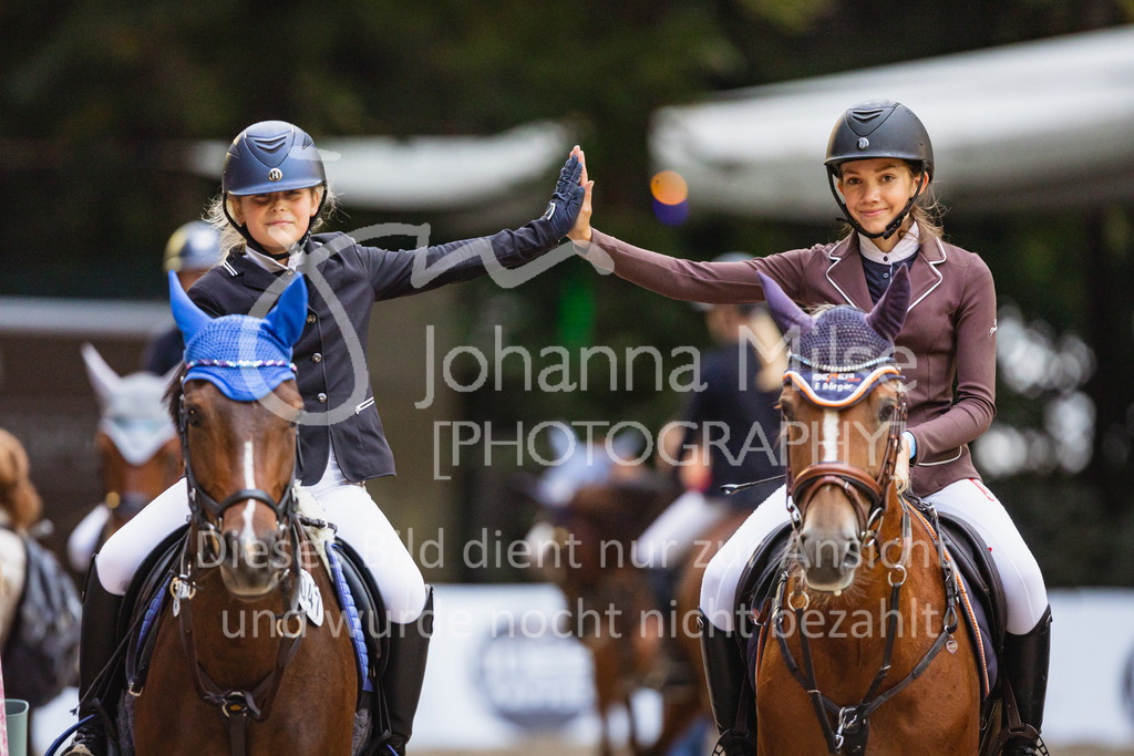 220909_OWLCh_PonyTrophy-194 | Deine schönsten Turniermomente als professionelle Fotos! Entdecke hochwertige Pferdesport-Fotografie im Online-Shop. Jetzt Fotos finden & bestellen!