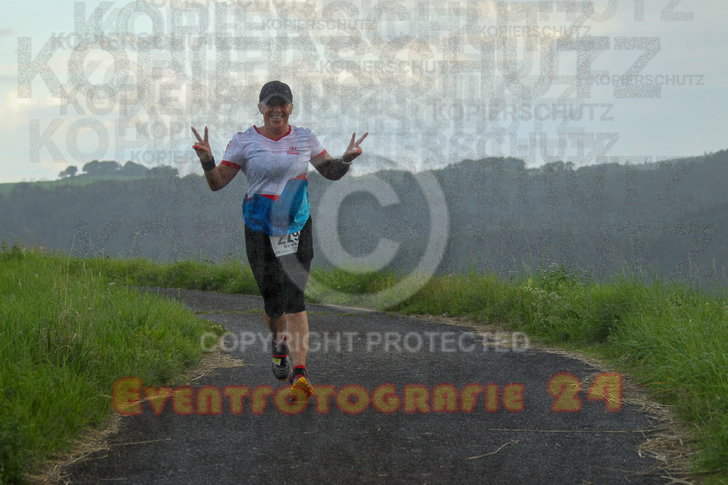 230804_1933_EV4_4710 | Sportfotografie im Rhein-Sieg Kreis, Köln, Bonn, NRW, Rheinland Pfalz, Hessen, etc. Unser Tätigkeitsfeld umfasst den Laufsport vom Volkslauf über den Marathon, Duathlon, Triathon bis zum Ultralauf wie Kölnpfad Ultra oder Schindertrail.