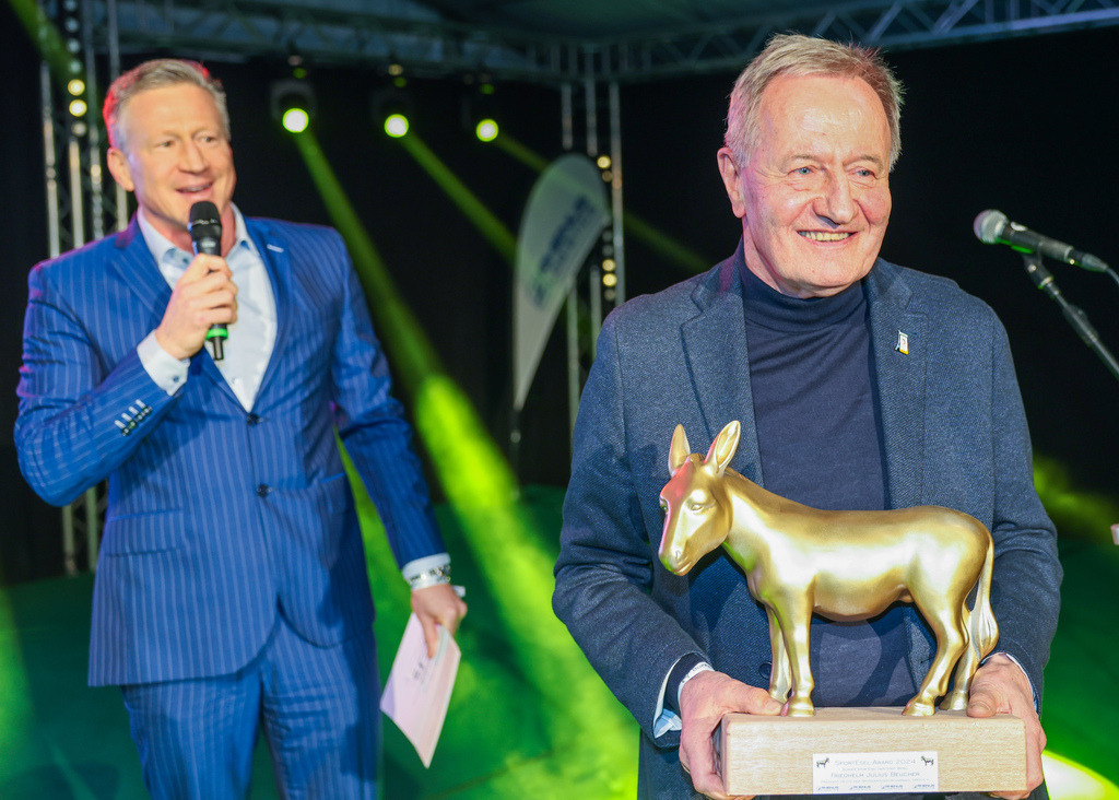 top-top.de250214-167 | Die 3. Weseler SportNacht, die große Sportgala mit Ehrungen der Weseler Sportler des Jahres 2024 findet am Freitag, den 14.02.2025 im Festzelt an der Rheinpromenade statt.Foto: Erwin Pottgiesser