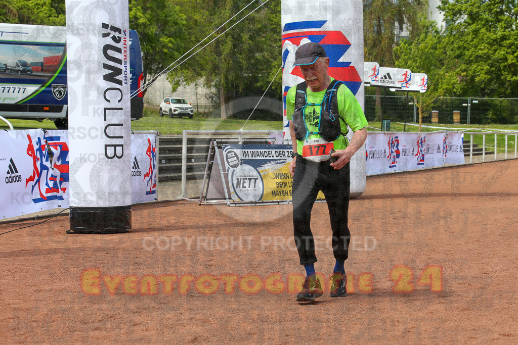 220501_1231_EX1_2251 | Sportfotografie im Rhein-Sieg Kreis, Köln, Bonn, NRW, Rheinland Pfalz, Hessen, etc. Unser Tätigkeitsfeld umfasst den Laufsport vom Volkslauf über den Marathon, Duathlon, Triathon bis zum Ultralauf wie Kölnpfad Ultra oder Schindertrail.