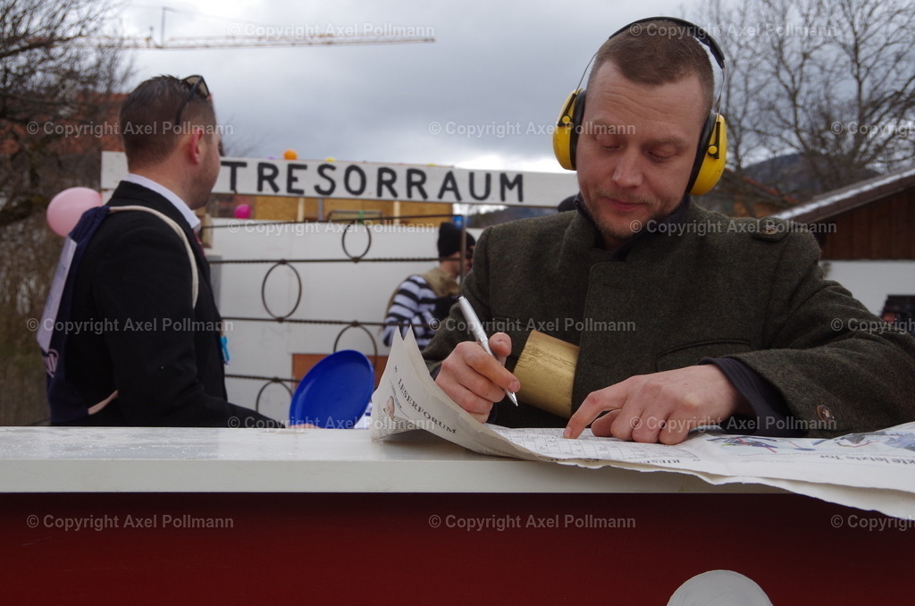 IMGP3300 | fotografiert von Axel PollmannLeonhardi Wallfahrt Benediktbeuern und Murnau, Fronleichnam, Fasching, Landschaft im Loisachtal und Benediktbeuern  - Realized with Pictrs.com