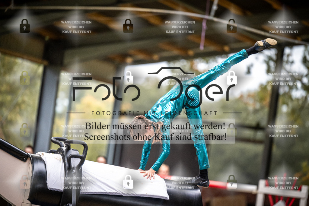 DOS_0408 | Entdecke hochwertige Reitturnierfotos von Foto Oger. Professionell, emotional und authentisch – jetzt Lieblingsmomente im Shop bestellen.Deutschlandweite Turnierfotografie. - Realisiert mit Pictrs.com
