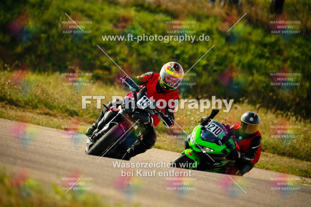 _MOT6355 | Hier findet Ihr Bilder von Touristenfahrten auf der Nürburgring Nordschleife oder von anderen Veranstaltungen die ich besucht habe. Viel Spass beim Durch Schauen 