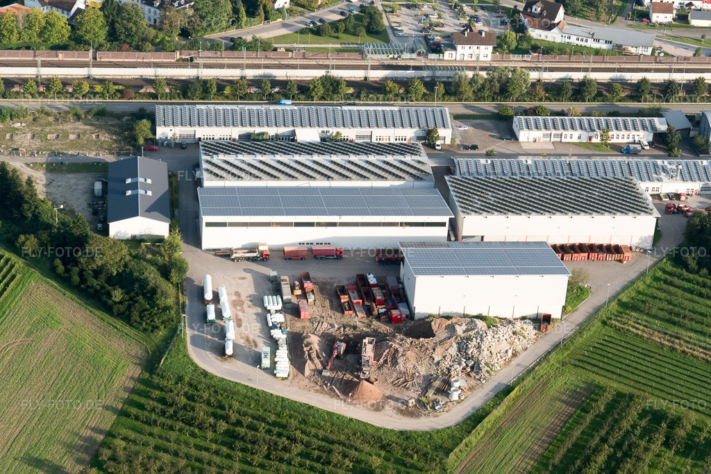 Luftbild: Haas Fahrzeugtechnik in Renchen im Bundesland Baden-Württemberg in Deutschland. Foto: P1010078.jpg vom 15.09.2014 durch Werner Riehm/FLY-FOTO.de