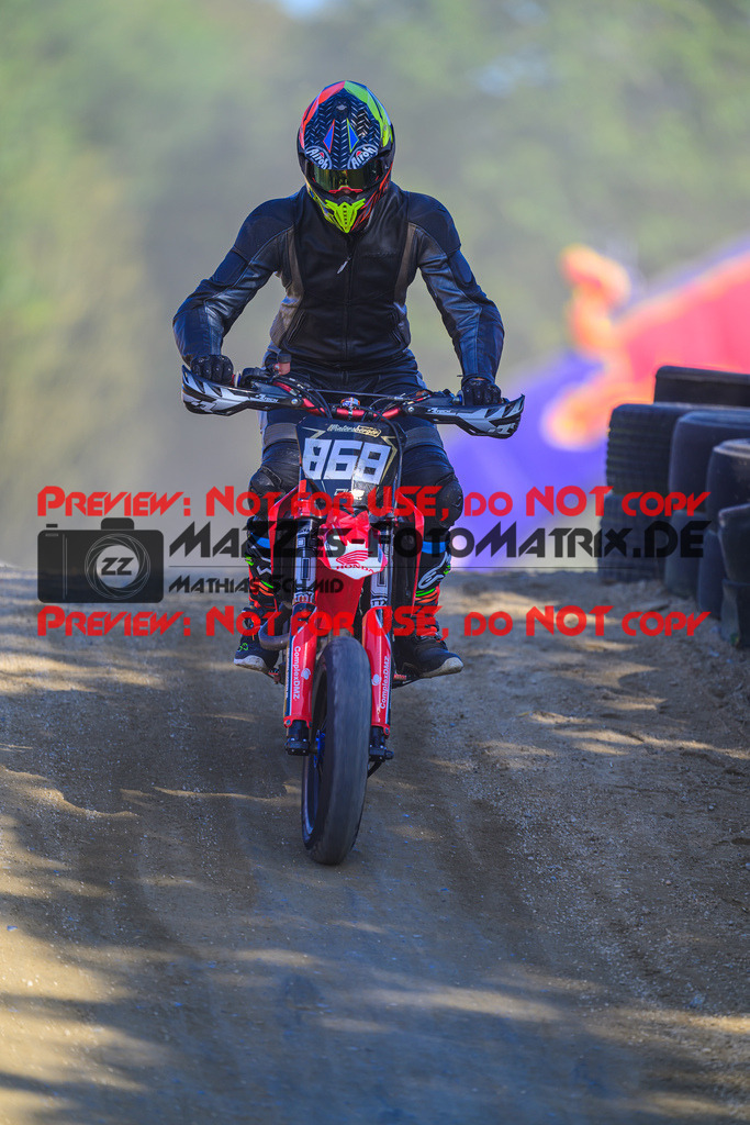 MaZZes_Fotomatrix_20241005_6007705_6835 | SUPERMOTO