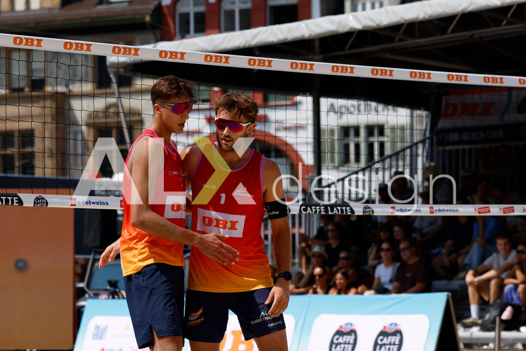 Obi BeachTour 2026 - Basel | BASEL, SWITZERLAND - JULY 19: LEO DILLIER (SUI) and LUC EMANUEL FLÜCKIGER (SUI) during the Obi BeachTour 2026 match between DILLIER / FLÜCKIGER (SUI) and HAGENBUCH / HAUSSENER (SUI) at Barfüsserplatz on July 19, 2026 in Basel, Switzerland. - Realisiert mit Pictrs.com