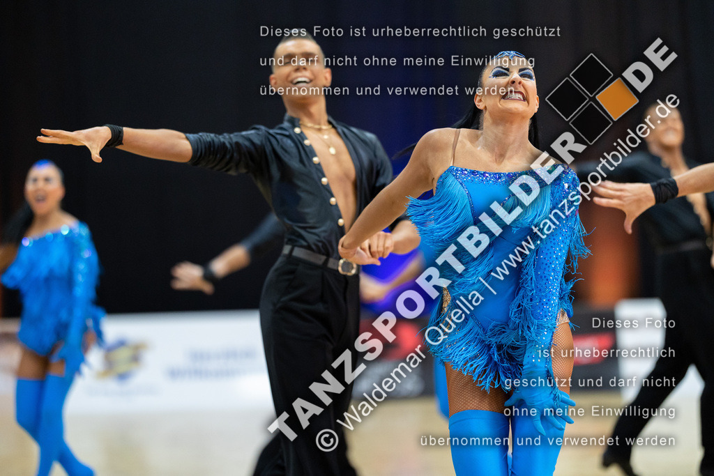 20230513-04255 | Hier finden Sie Tanz Bilder vom Latein und Standard Formationen tanzen. Sportbilder vom Tanzsport. Schöne Fotos und von Weltmeisterschaft, Europameisterschaft, Bundesliga, Regionalliga, Oberliga und Landesliga sowie von GOC Stuttgart, DanceComp, WM Bremen