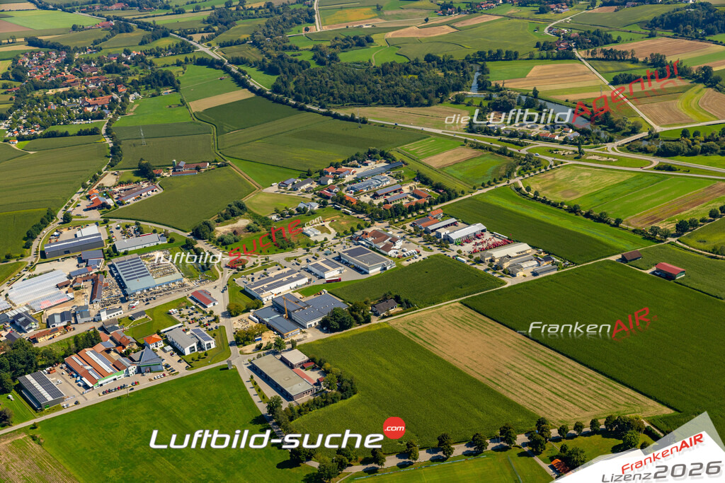 Das Luftbild zeigt :  Bad Birnbach - Die Luftaufnahme wurde 2024 vom UL-Flugzeug aus erstellt ( keine Drohne ) - Hochauflösende Luftaufnahme - Für grossformatige Ausdrucke geeignet. Die Geschenkidee !Mit Lizenz und Bildrechte bestellbar