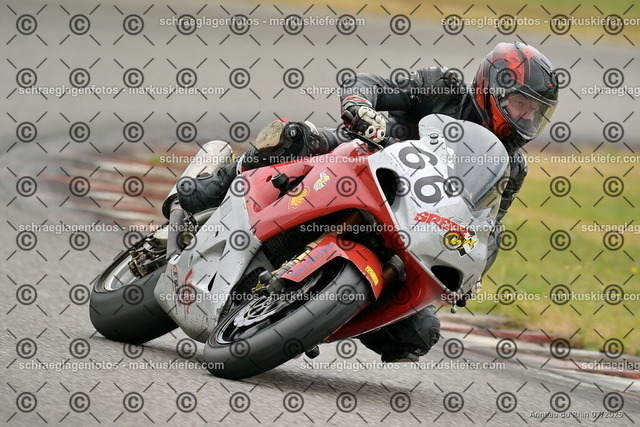 25bt05-0288 | markuskiefer.com - Realisiert mit Pictrs.com