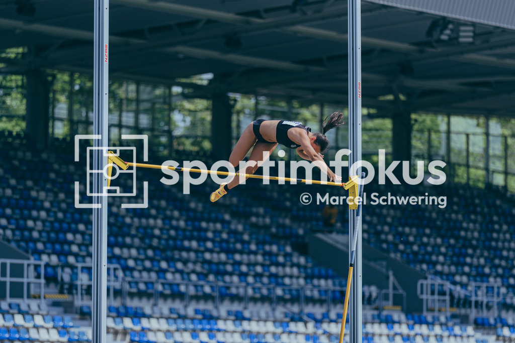 DM U23 U18 Bochum 2026 | Eva Marie Weisbrodt bei den Deutschen Meisterschaften der U18 &amp; U23 2026 im Lohrheidestadion in Bochum-Wattenscheid. - Realisiert mit Pictrs.com
