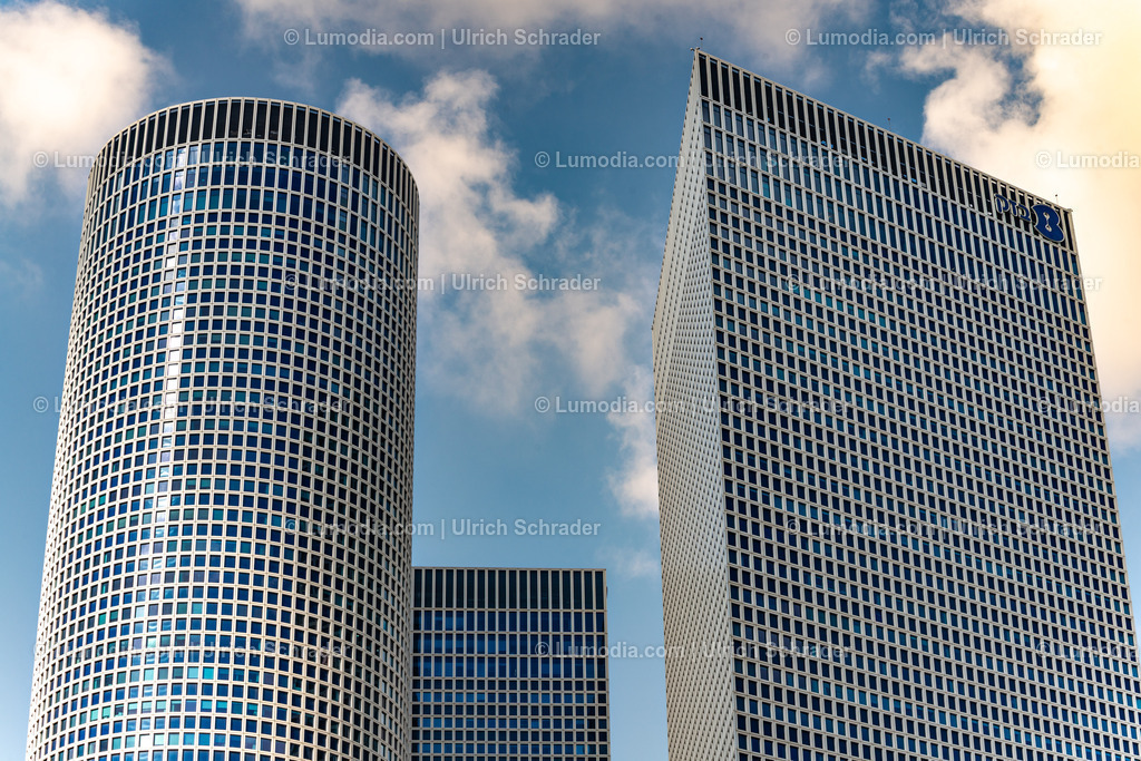 10972-10100 - Moderne Architektur in Tel Aviv | Stockfoto und Bilderpool mit Bildmaterial aus Deutschland, dem Harz, Halberstadt, Quedlinburg, Wernigerode und weltweit. Qualitativ hochwertige und professionelle Fotos anschauen und kaufen. - Realizzato con Pictrs.com