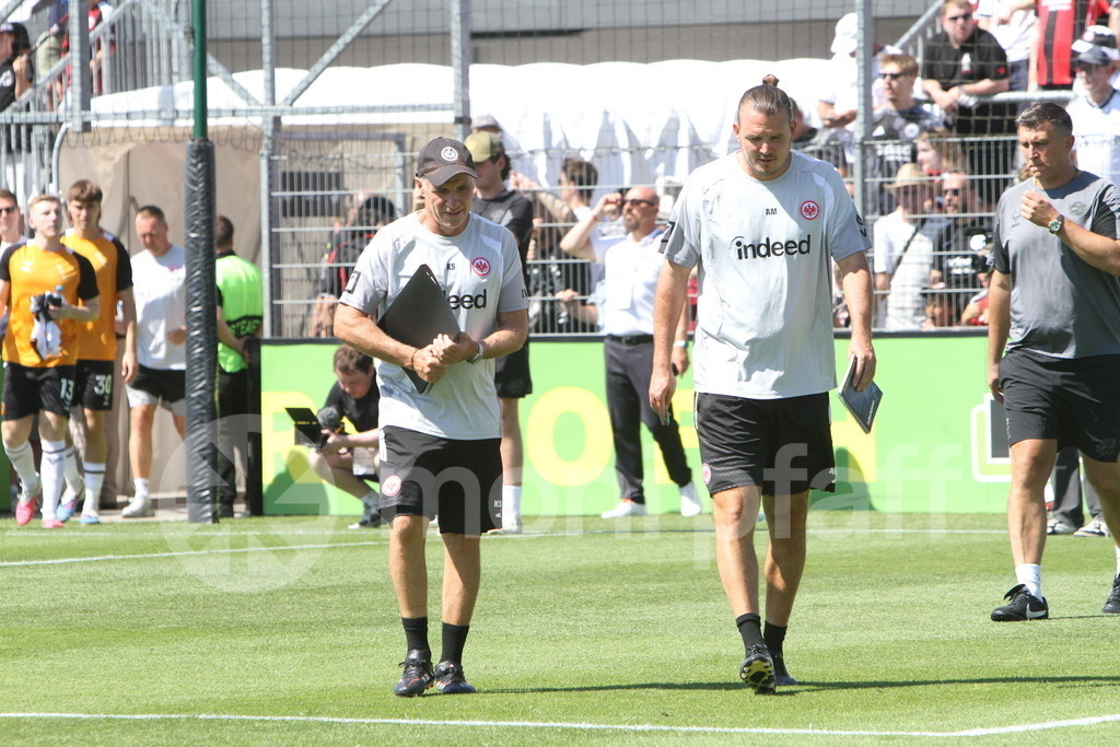 Eintr_Hull_City_08-08-2026 | Alex Meier (Fußballgott) Co-Trainer von Eintracht Frankfurt - Realisiert mit Pictrs.com
