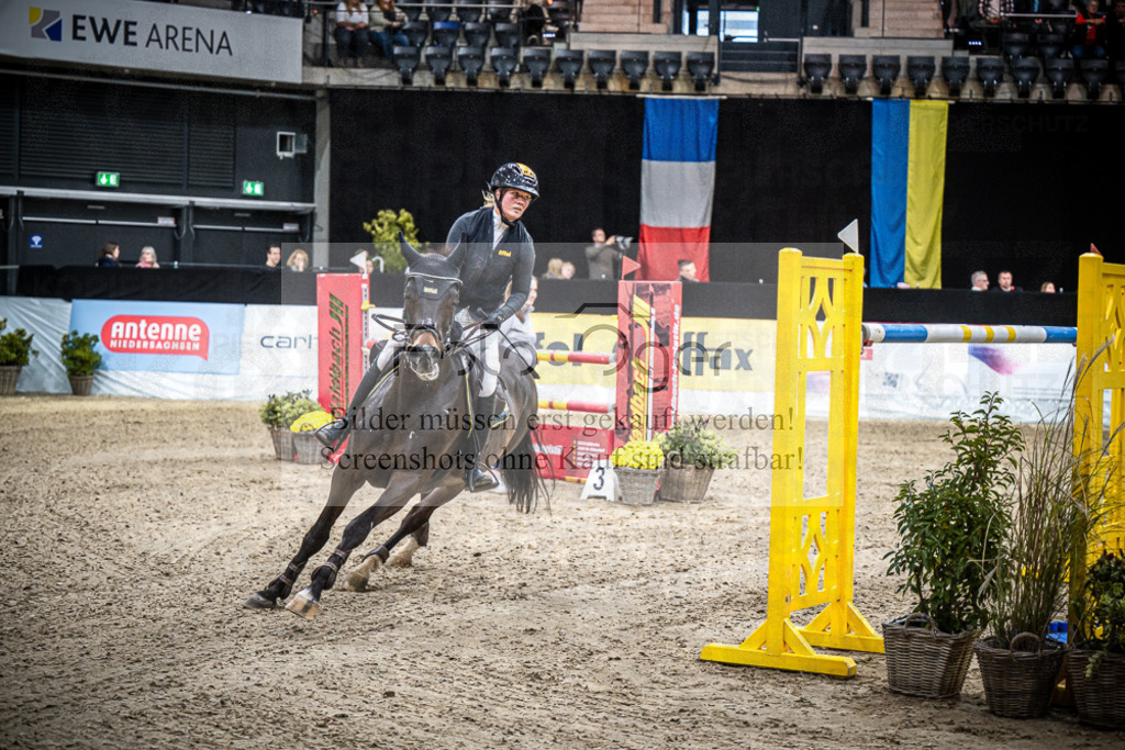 DOS_1893 | Entdecke hochwertige Reitturnierfotos von Foto Oger. Professionell, emotional und authentisch – jetzt Lieblingsmomente im Shop bestellen.Deutschlandweite Turnierfotografie. - Realisiert mit Pictrs.com