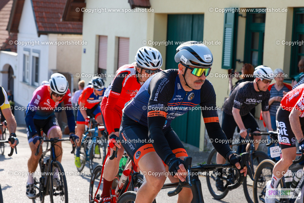 499_AR6_8943 | Neusiedlersee Radmarathon 2026@sportshot_your_pictrs #yourpictures#roadtowm2029 #nrm #neusiedlerseeradmarathon #neusiedlersee #neusiedlerseetourismus #burgenland #mörbisch #nrm26 #burgenlandtourismus #voglundco #poweredbyburgenlandtourismus #radsport #rad #marathon #ucigranfondo #visitburgenland #ucigranfondoworldseries