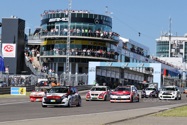 4 24hNbg17_86341PF_ES | 24 Stunden Nürburgring 2017, Nürburgring-Nordschleife - Foto: Gruppe C Photography - Realisiert mit Pictrs.com