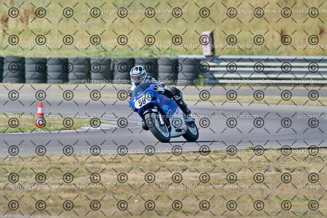 26bc03-0257 | markuskiefer.com - Realisiert mit Pictrs.com