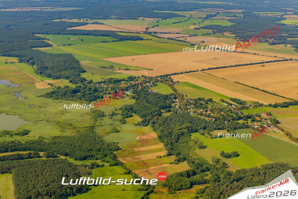 Rambow Lenzen Bild- Das Luftbild wurde 2025 vom UL-Flugzeug heraus erstellt ( keine Drohne bzw. Drohnenaufnahme ) - Hochauflösende Luftaufnahme -Nicht vergleichbar mit Google Maps oder Satelittenbilder- Die Geschenkidee !Mit Lizenz und Bildrechte bestellbar - CC