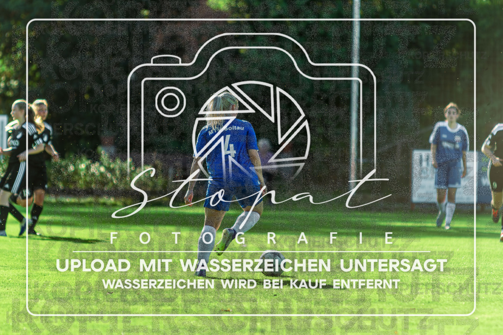 SGFMTV-1001 | Aylin Skrzypczyk (MTV Soltau II #04) beim Damen Kreisliga HK/CE Spiel zwischen SG Fulde und MTV Soltau 2 im Fulder Zentralstadion, Fulde (Simon Paul Stopat) - Realisiert mit Pictrs.com