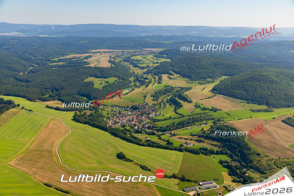 Luftaufnahme Wallbach Meiningen - Die Luftaufnahme wurde 2025 vom UL-Flugzeug heraus erstellt ( ohne Drohne ) - Hochauflösende Luftaufnahme - für professionelle Ausdrucke geeignet. Die Geschenkidee !Mit Lizenz und Bildrechte bestellbar