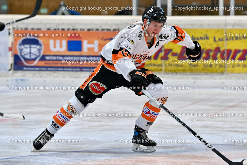 EC Hornets Spittal vs. USC Piraten Velden 18.2.2024 | #17 Hobitsch Samuel USC Velden, EC Hornets Spittal vs. USC Piraten Velden 18.2.2024, EC Hornets Spittal vs. USC Piraten Velden 18.2.2024 am 18.02.2024 in Spittal an der Drau (Eissportzentrum Spittal), Austria, (Photo by Bernd Stefan)