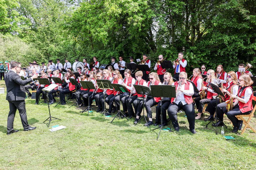 top-top.de 240509-048 | Foto, Video, Fotografie, Videografie, Fotobox, DJ, Discjockey, Musik, Musikbox, Veranstaltung, Photobooth, Amazon, Ebay, Buchtipp, Bestseller, Autor, Verlag, Buch, Wesel, Hamminkeln, NRW, Dinslaken, Rees, Drohne, Hochzeit, Party, Fotobox, Wesel, Fotograf