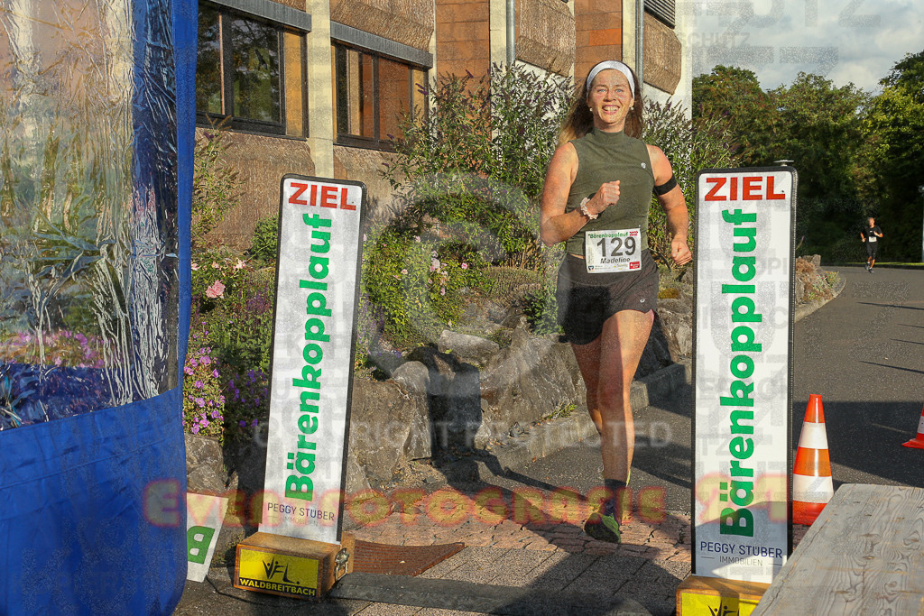 250801_1922_EX1_7754 | Sportfotografie im Rhein-Sieg Kreis, Köln, Bonn, NRW, Rheinland Pfalz, Hessen, etc. Unser Tätigkeitsfeld umfasst den Laufsport vom Volkslauf über den Marathon, Duathlon, Triathon bis zum Ultralauf wie Kölnpfad Ultra oder Schindertrail.