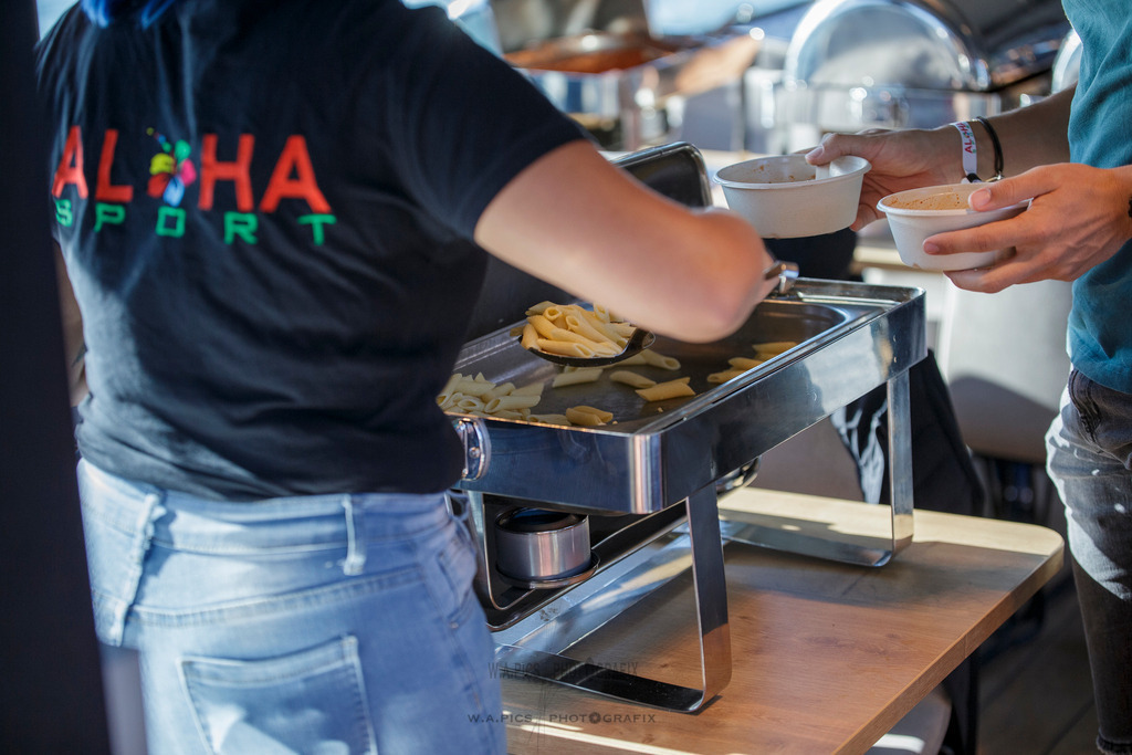 ..... | 06.09.2025, AUSTRIA, Mondsee, ALOHA TRI MONDSEE - Pastaparty , Image shows: Photo: WAPICS / Willdoner Andreas