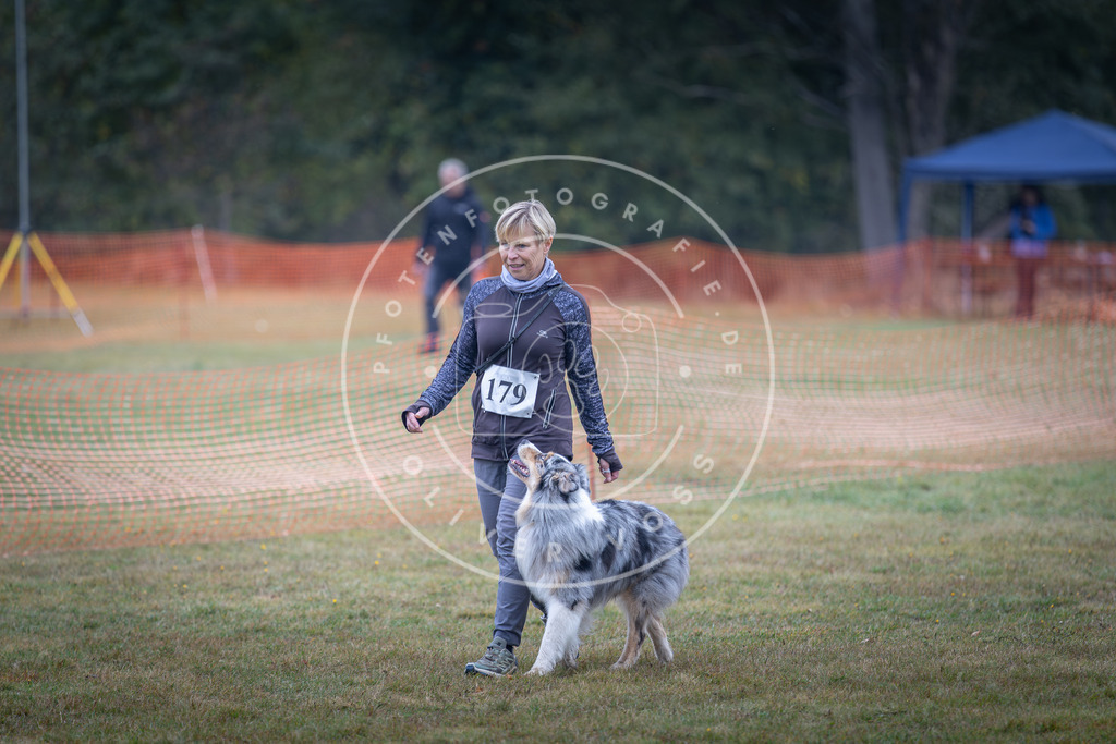 Pfotenfotografie_DV3A9509 | Hundefotografie, Tierfotograf, Pfotenfotografie, Fotoshooting Hund, Hunde Portrait, Hundesport, Hundeportraits, Heideshooting, Hunde, Sportfotograf, Hundefotograf, Turnierhundsport, THS,  - Realisiert mit Pictrs.com
