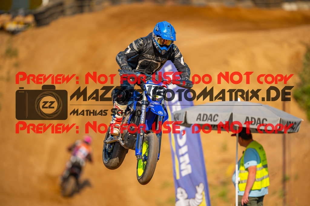 MaZZes-Fotomatrix-20260815-602456 | S2
