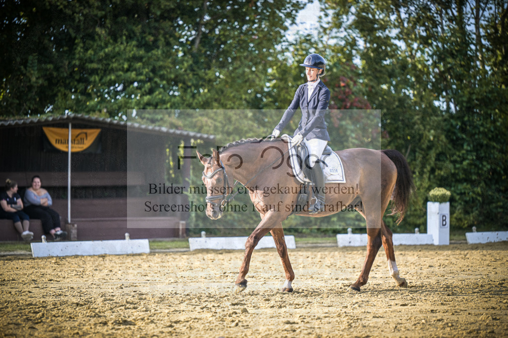 DOS_1378 | Entdecke hochwertige Reitturnierfotos von Foto Oger. Professionell, emotional und authentisch – jetzt Lieblingsmomente im Shop bestellen.Deutschlandweite Turnierfotografie. - Realisiert mit Pictrs.com