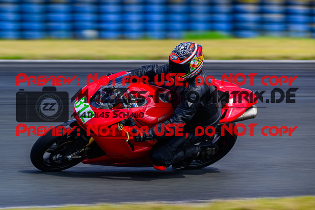 MaZZes_FotoMatrix_240724_6007705_0613 | GRUEN