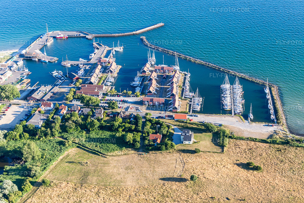 Aerial view: View of the town in Borre in the state Zealand, Denmark. – Photo: IMG_108537.jpg taken on 07/04/2018 by Werner Riehm/FLY-FOTO.com – Resolution of the original: 5472 x 3648 px