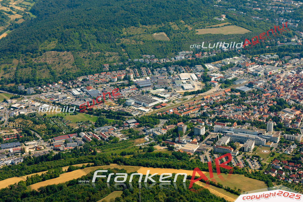 bad-mergentheim-immobilie-haus-luftbild-1864-2023 | Das Luftbild zeigt :  Bad Mergentheim - Die Luftaufnahme wurde 2023 vom UL-Flugzeug aus erstellt ( keine Drohne ) - 
Hochauflösende Luftaufnahme - Für grossformatige Ausdrucke geeignet. Die Geschenkidee !
Mit Lizenz und Bildrechte bestellbar