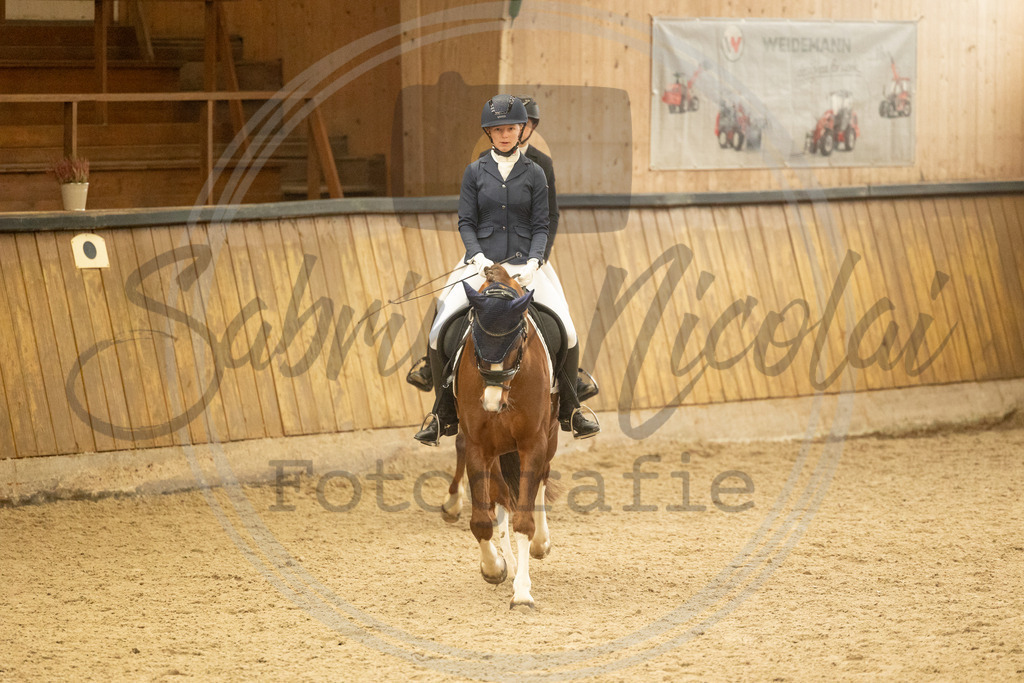 994A4376 | sabrinanicolaifotografie - Realisiert mit Pictrs.com