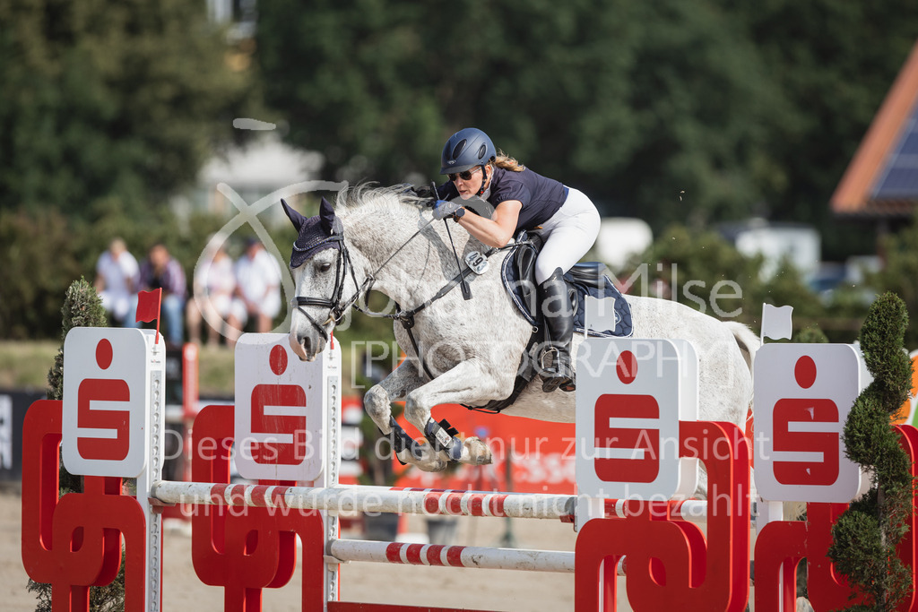 230624_PfSpTa_L-Spr-326 | Deine schönsten Turniermomente als professionelle Fotos! Entdecke hochwertige Pferdesport-Fotografie im Online-Shop. Jetzt Fotos finden & bestellen!