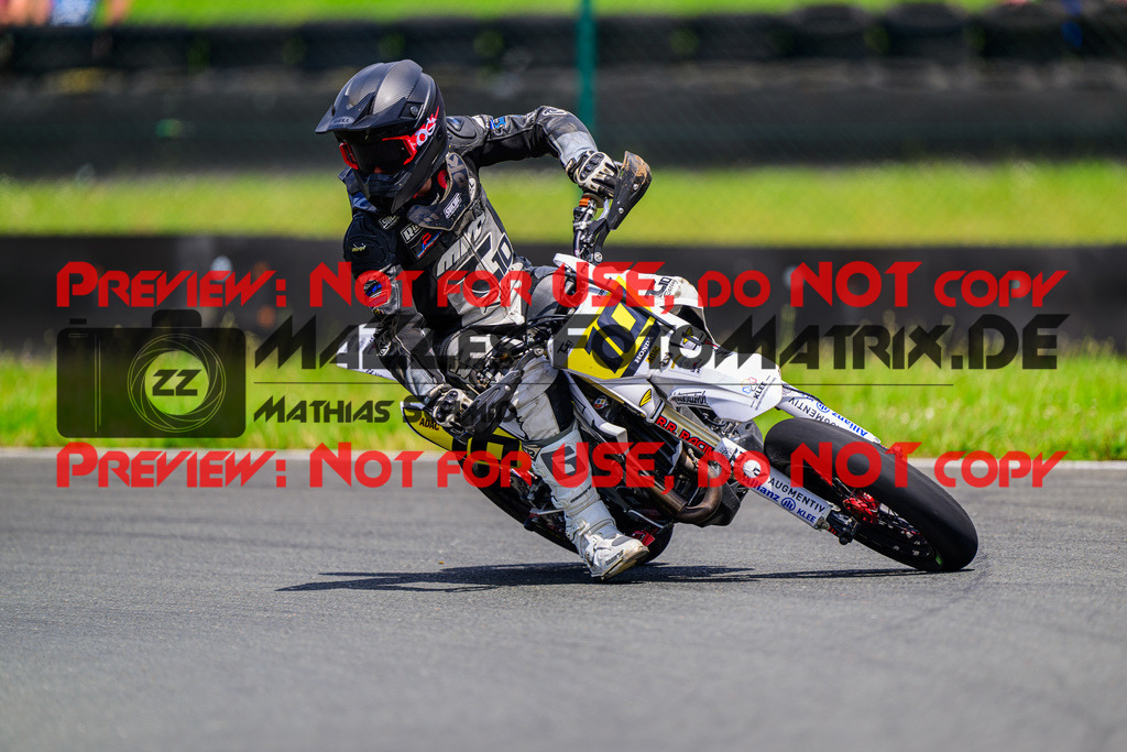 MaZZes_FotoMatrix_240623_6007705_7546 | S1