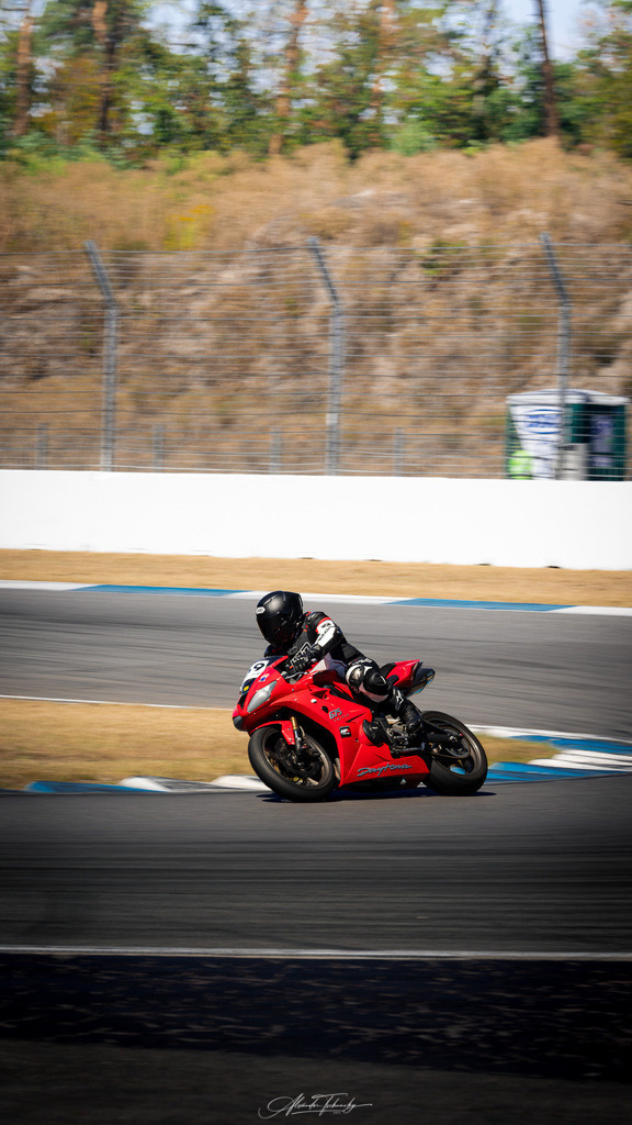 Ducati Trackday Hockenheimring 2026 | Entdecken Sie die faszinierende Welt von Alexander Tschuncky Arts: Kreative Fotografie, atemberaubende Automobilkunst und hochwertiger Bilderdruck. Lassen Sie sich inspirieren! - Realisiert mit Pictrs.com