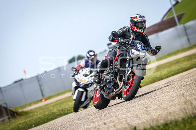 0002-260530DCB-090_2 | Deine Full-Service-Agentur für ✔️Videoproduktionen und ✔️Motorsportfotografie Jetzt Angebot anfragen!