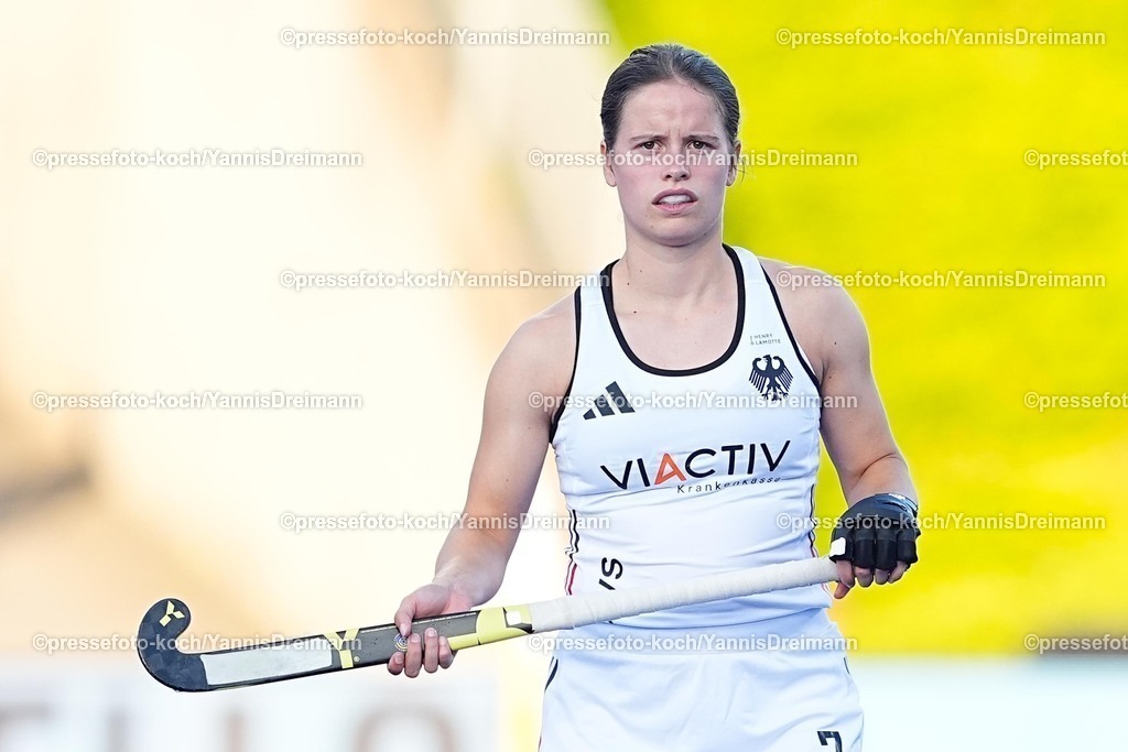 xydrx11082503044 | 11.08.2025, xydrx, Frauen EuroHockey Championship 2025, Gruppenphase, Gruppe A, Deutschland - Niederlande, Sparkassenpark Mönchengladbach: Linnea Weidemann (GER #7)