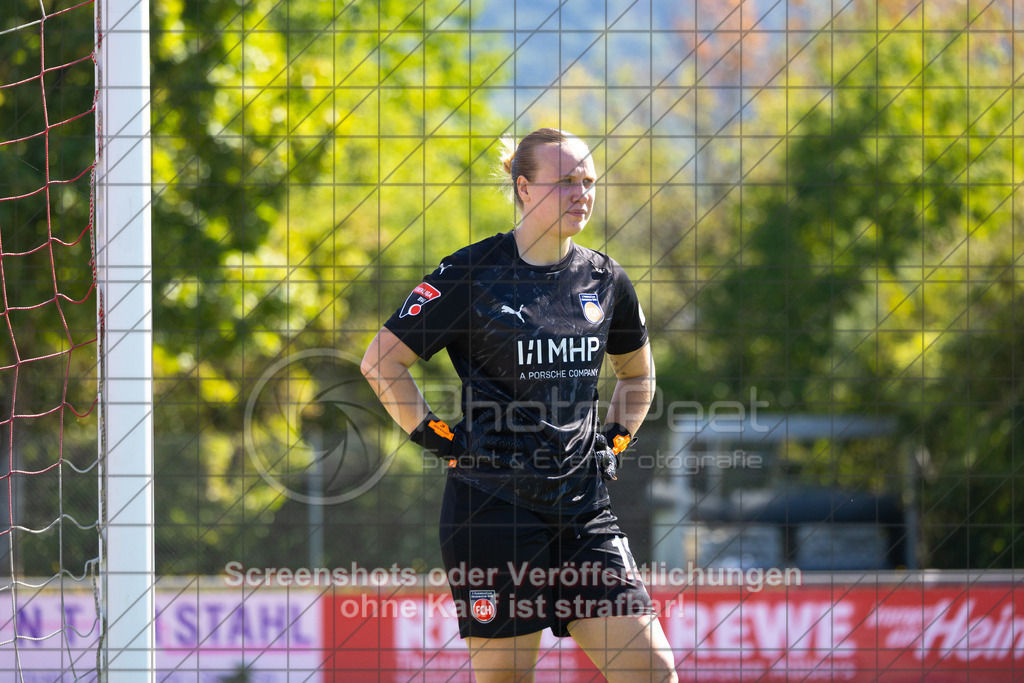 20260906_122439_0251_(c)_by_PhotoPeet | #,1.FC Donzdorf (weiß) vs. 1.FC Heidenheim 1846 (rot), Fußball, Frauen-Verbandspokal Gruppe 2, 2. Runde, Saison 2026/2027, Rasenplatz Lautertal Stadion, Süßener Straße 16, 73072 Donzdorf, 06.09.2026 - 11:00 Uhr,Foto: PhotoPeet / Sport- &amp; Eventfotografie / Peter Harich
