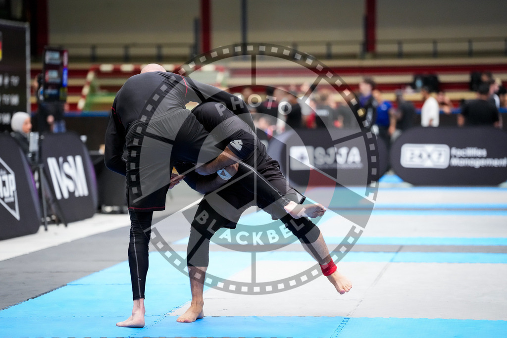 20250920PBB6978 | Athletes compete during the AJP Tour Hamburg International Jiu-Jitsu Championship, on September 20, 2025 in Hamburg, Germany. © Chiara Dazi / photoblackbelt