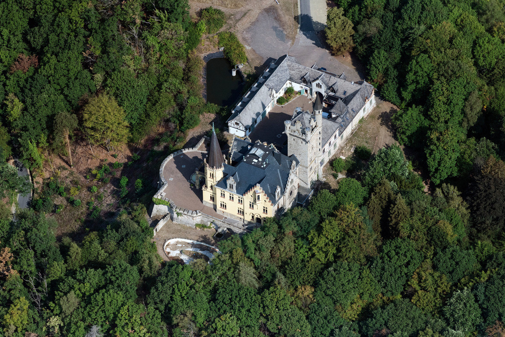 dr__0097904.jpg | BAD SOODEN-ALLENDORF 26.08.2022 Burganlage des Schloß Rothestein in Bad Sooden-Allendorf im Bundesland Hessen. 