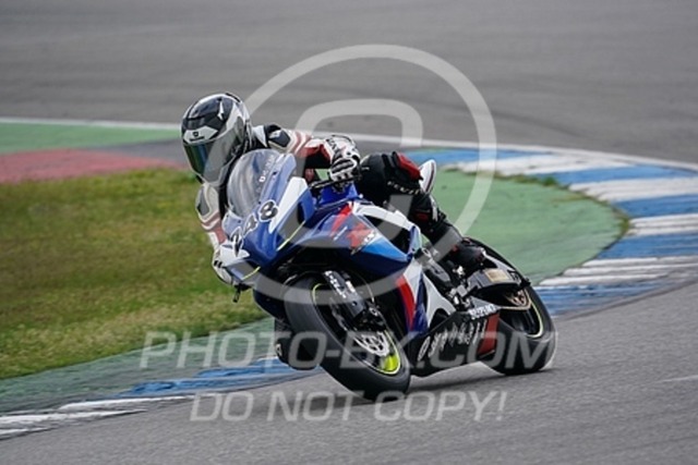 2023_04_25_PBK_24711 | Sportfotografie; SlowMotion; Video; Rennstrecke; Hafeneger; Speer; Racing; RSE; BMW; CBO; Trackday; Motorsportarena; Hockenheimring; Brno; Most; Barcelona; Valencia