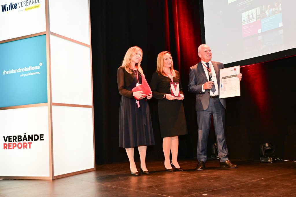 0200Media_V_Award_2025_Foto_Stefan_Wernz | Fotograf Köln - Realisiert mit Pictrs.com