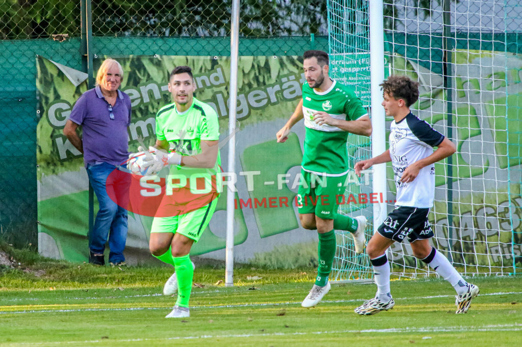 SV Donau - FC Lendorf 0-0, Kärntner Liga 3. Runde | Helmut König, Aljaz Cotman (SV Donau Klagenfurt #1) SV Donau - FC Lendorf 0-0 am 12.08.2023 in Klagenfurt
(Sportplatz SV Donau), Austria, (Photo by Ernst Krawagner sport-fan.at) - Realisiert mit Pictrs.com