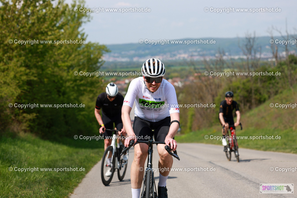 350_AR6_9595 | Neusiedlersee Radmarathon 2026@sportshot_your_pictrs #yourpictures#roadtowm2029 #nrm #neusiedlerseeradmarathon #neusiedlersee #neusiedlerseetourismus #burgenland #mörbisch #nrm26 #burgenlandtourismus #voglundco #poweredbyburgenlandtourismus #radsport #rad #marathon #ucigranfondo #visitburgenland #ucigranfondoworldseries