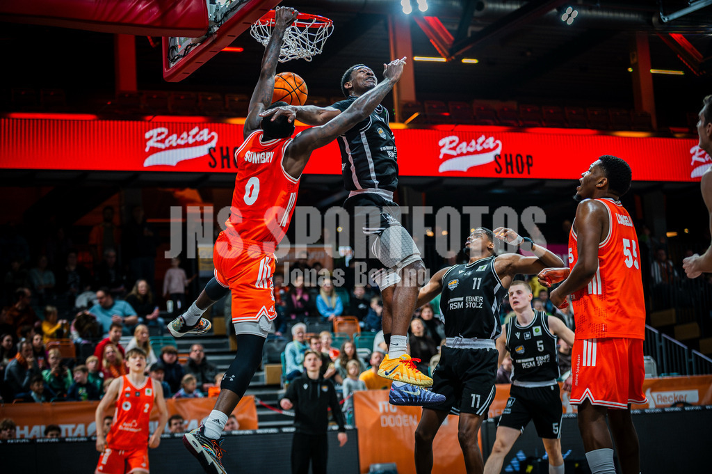 Rasta-71 | jns.sportfotos - Realisiert mit Pictrs.com