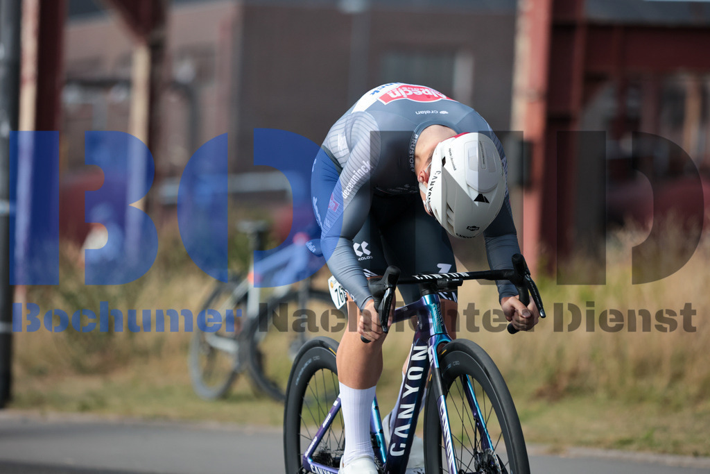 SES_DEUTOU20250820-80 | bond - Realisiert mit Pictrs.com