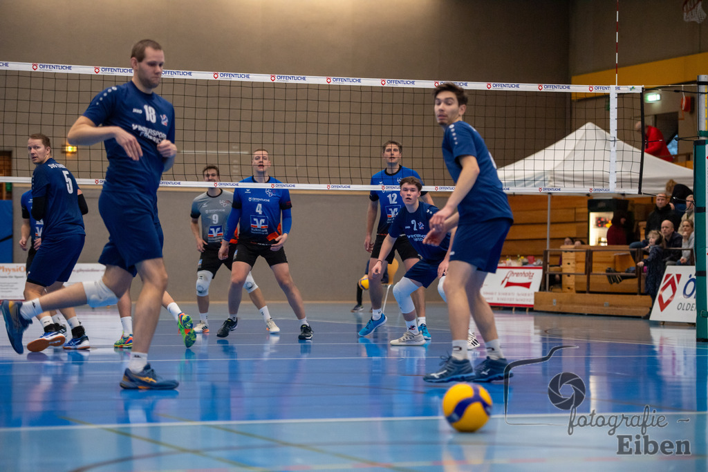 VSG Ammerland-VSG Lüneburg 2 | Volleyball Regionalliga; VSG Ammerland-VSG Lüneburg 2 am 04.02.2024; in Westerstede (Sporthalle Norderstraße), Photo: Philip Eiben 2024 - Realisiert mit Pictrs.com